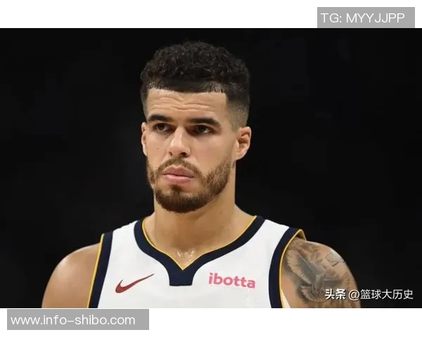 小迈克尔波特半场表现出色14中7砍下20分外加8篮板三分球命中率高达50