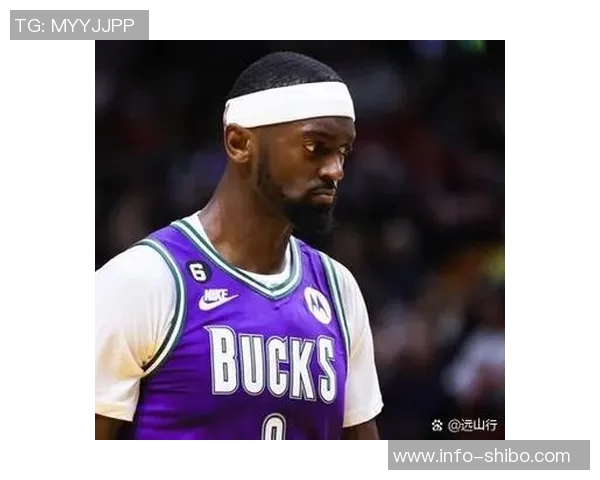 波蒂斯半场表现抢眼三分球命中率高达100贡献11分与3个篮板